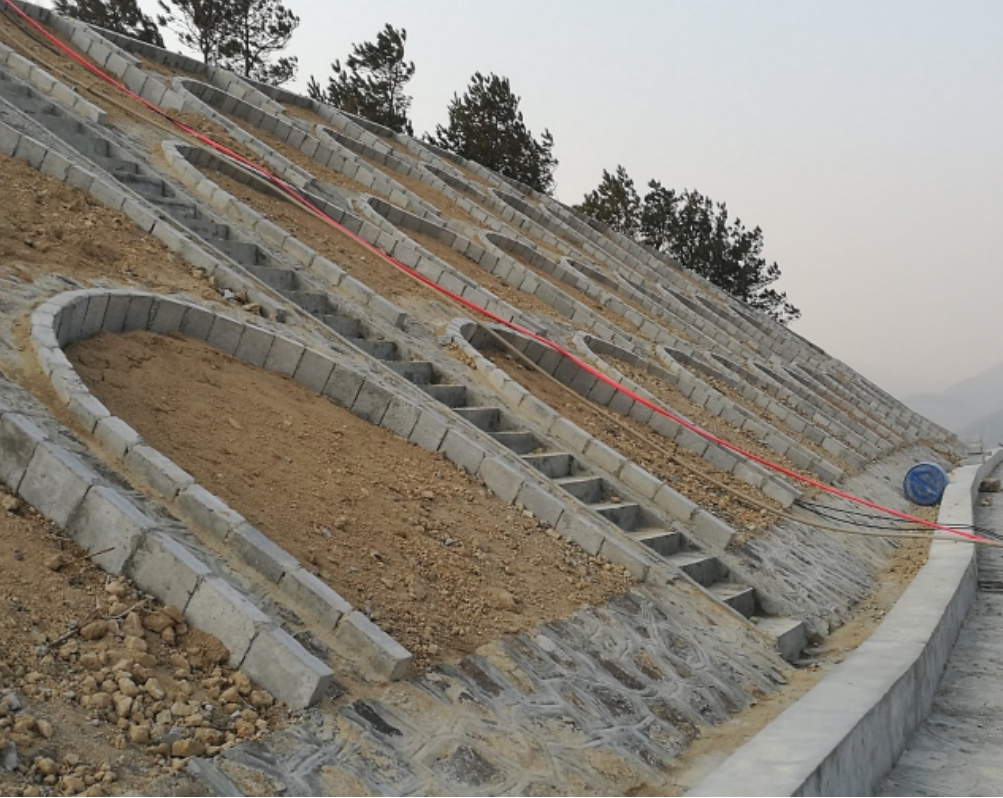 洪毛洞山地质灾害治理及边坡防护工程